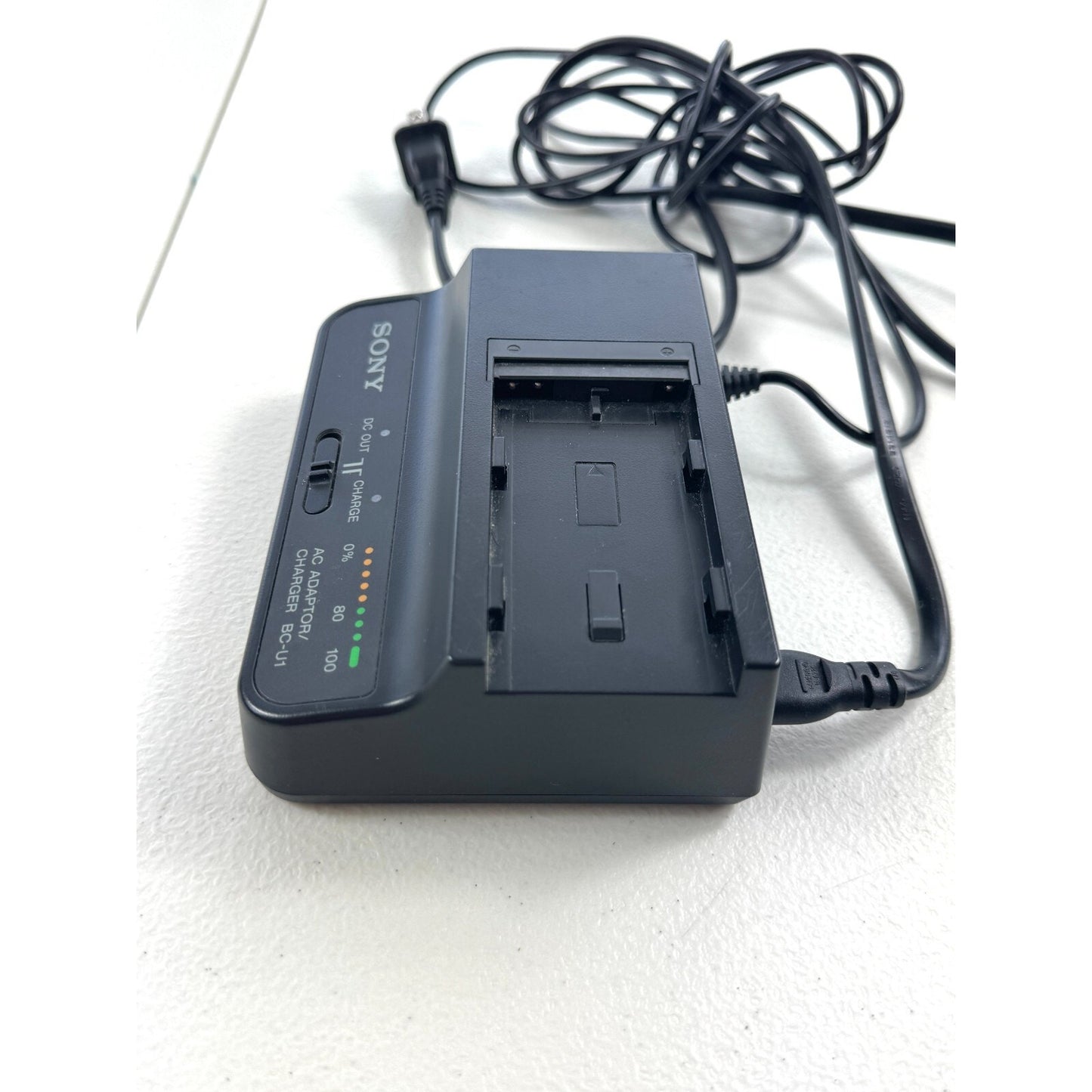 Sony FS5 BC‑U1 Charger/AC Adapter for BP‑U30/BP‑U60/BP‑U90 Camcorder Battery