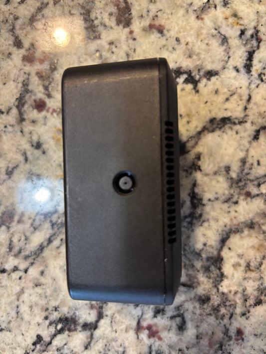 DJI Intelligent Battery Charging Hub for CrystalSky Monitor P/N WCH2