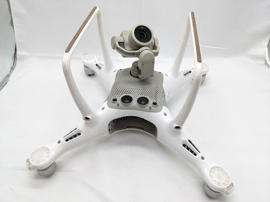 DJI Phantom 4 Pro V2.0 4K Camera Drone - White WM331S Bundle DRONE + CAMERA ONLY