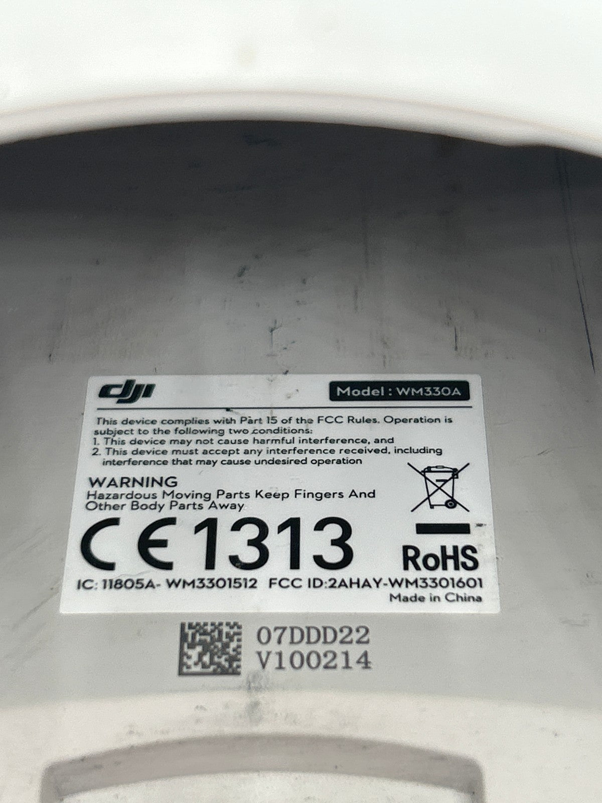 DJI Phantom 4 4K Drone WM330A – Right Arm Damaged – Missing Camera