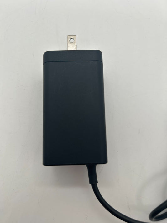 DJI PD-65W - USB-C Power Adapter Charger - PD-65US - Used