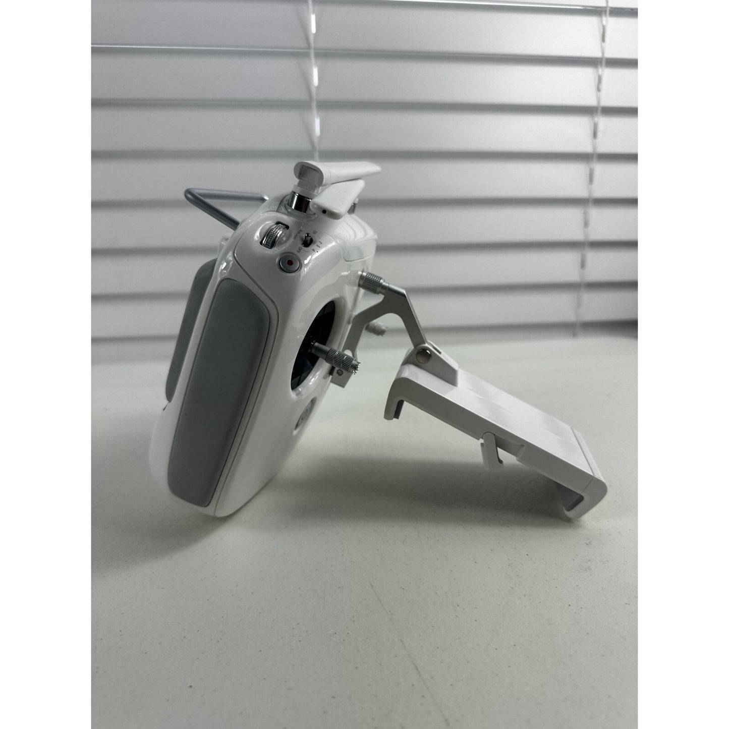 DJI Phantom 4 Pro Advance Remote Controller Radio Transmitter GL300F - HDMI