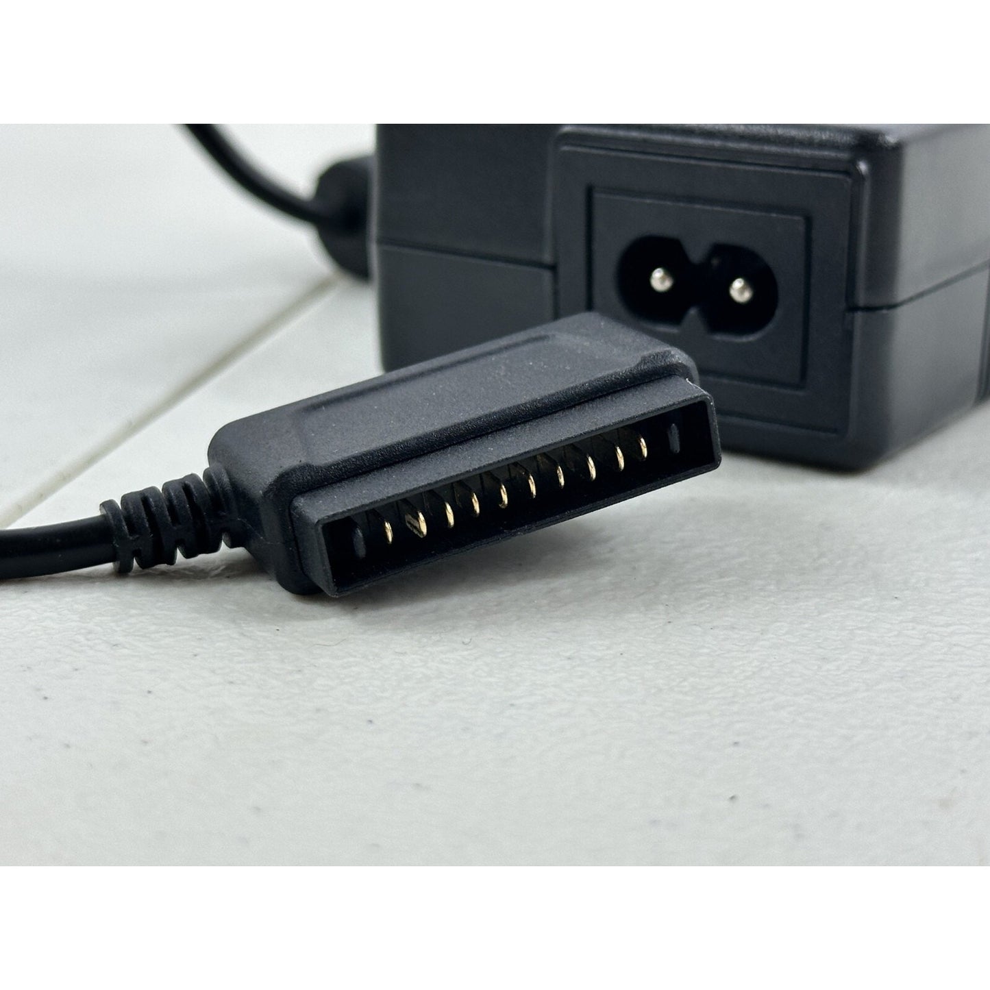 Smatree Charging Hub & Adapter for Battery for Mavic 1 Pro (M1P) P/N M1CH-S
