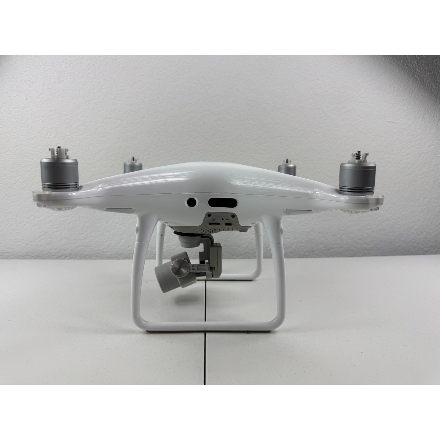 DJI Phantom 4 Pro 4K Camera Drone - White WM331A Bundle DRONE + CAMERA ONLY