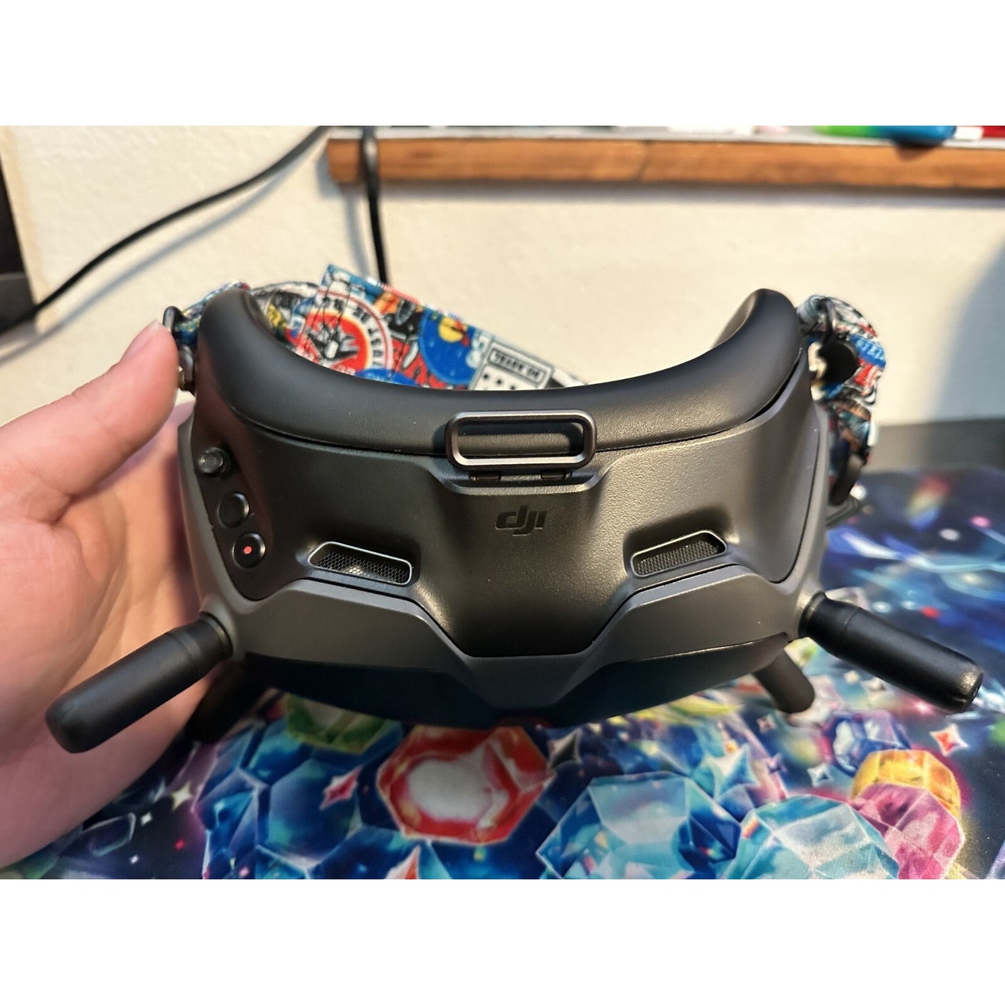 DJI FPV Goggles V2 (Used) for Drone Immersive Experience P/N FGDB28