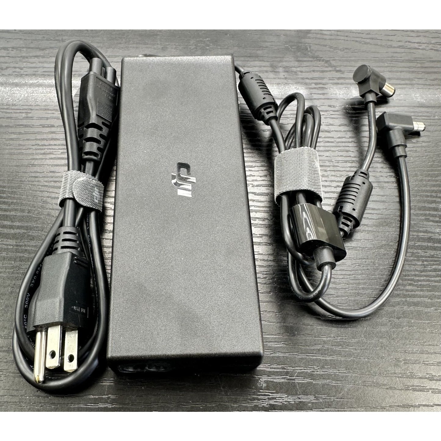 DJI Inspire 1 Battery & Remote Controller Charger for Inspire 1 ( IN2C180 )