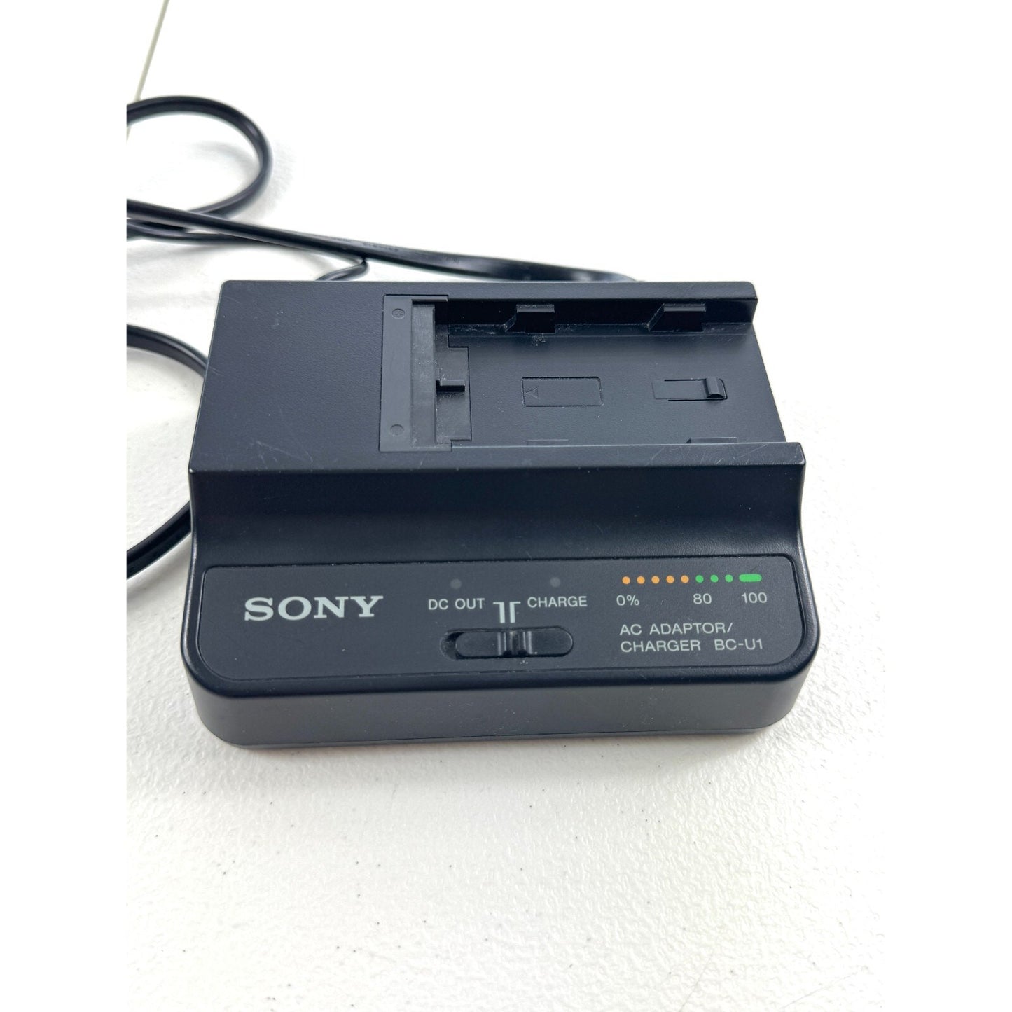 Sony FS5 BC‑U1 Charger/AC Adapter for BP‑U30/BP‑U60/BP‑U90 Camcorder Battery