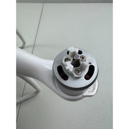 DJI Phantom 4 Pro 4K Camera Drone - White WM331A Bundle DRONE + CAMERA ONLY