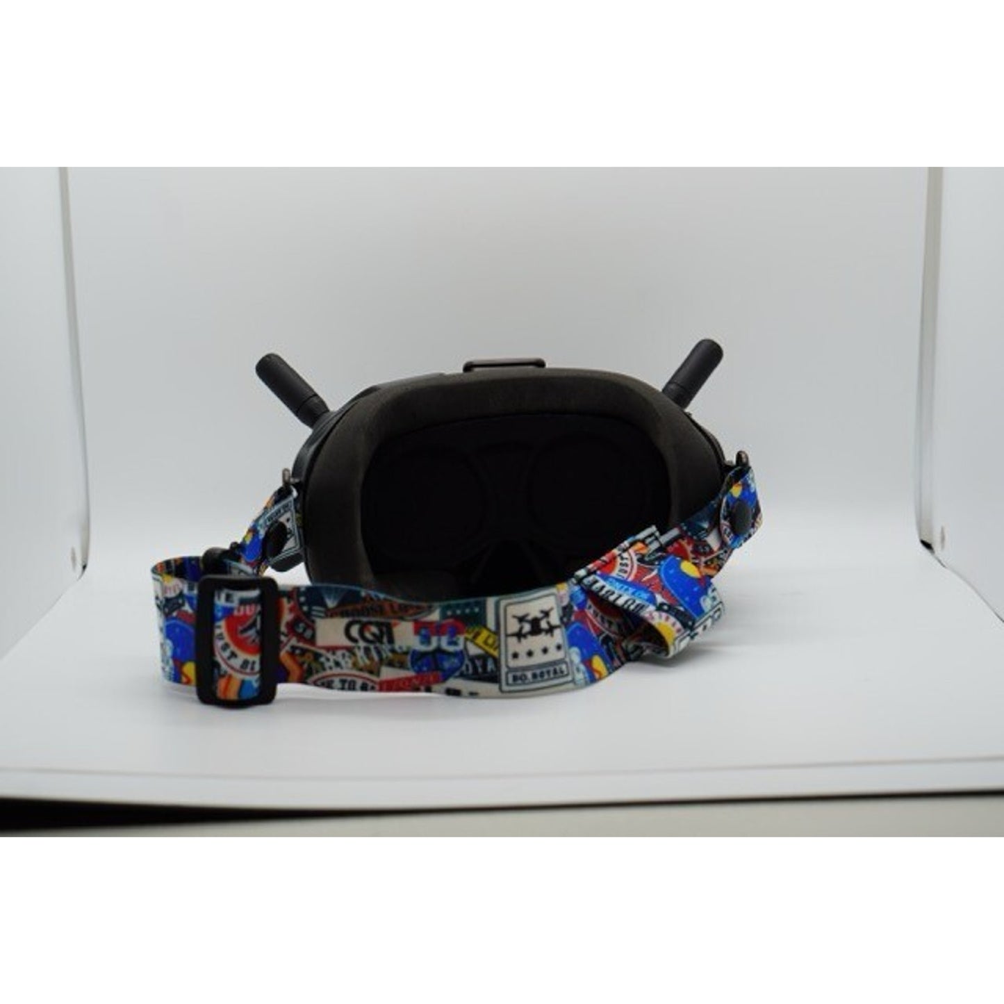 DJI FPV Goggles V2 (Used) for Drone Immersive Experience P/N FGDB28 - See Photos