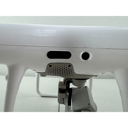 DJI Phantom 4 Pro 4K Camera Drone - White WM331A Bundle DRONE + CAMERA ONLY
