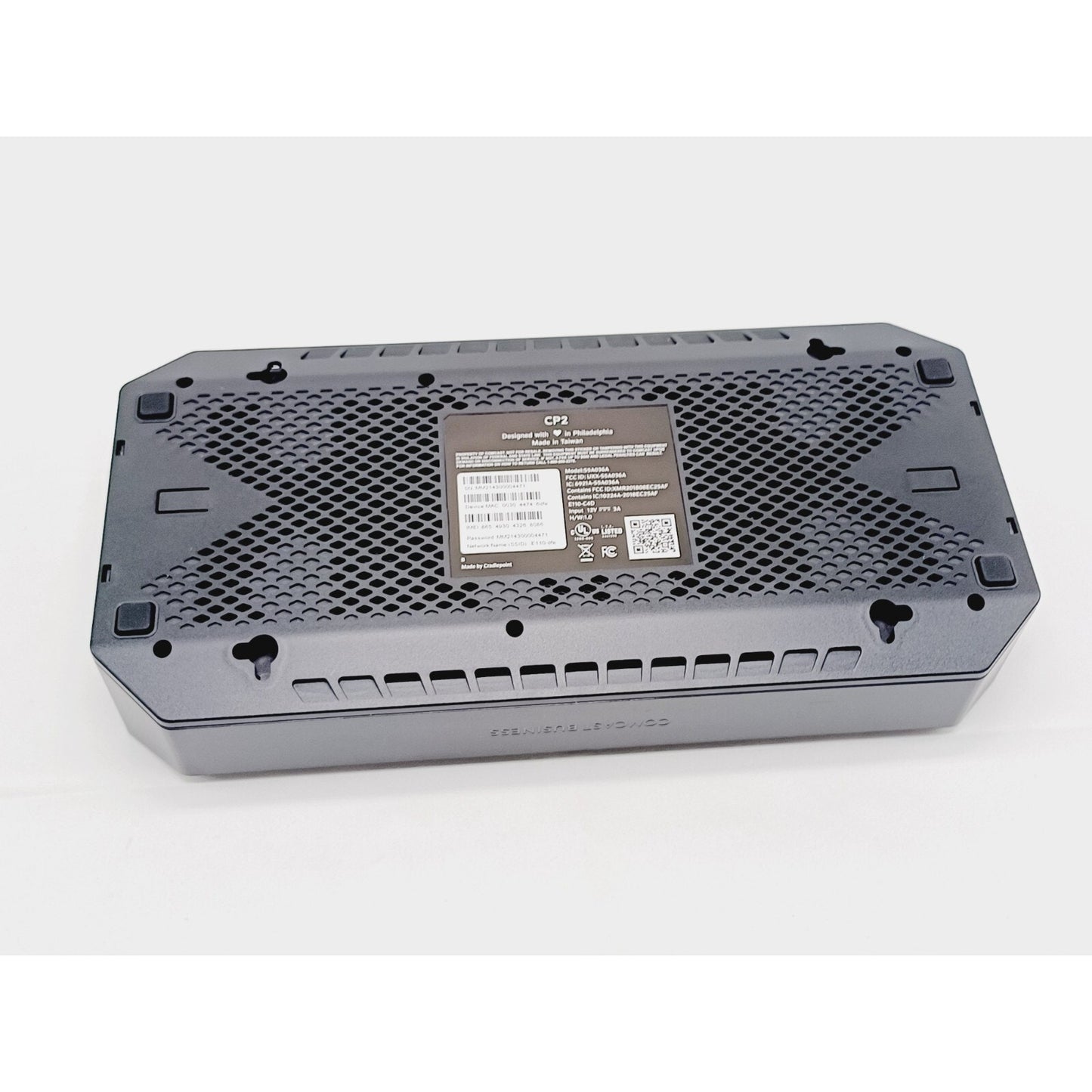 Cradlepoint Multi-Carrier E110-C4D Router ONLY E110-CP2 S5A036A - Tested Working