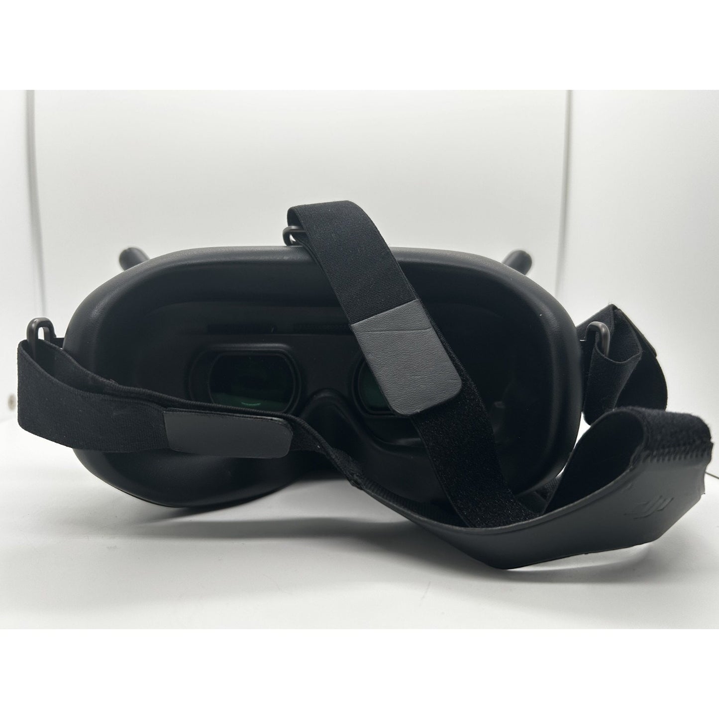 DJI FPV Goggles V2 (Used) for Drone Immersive Experience P/N FGDB28 No Battery