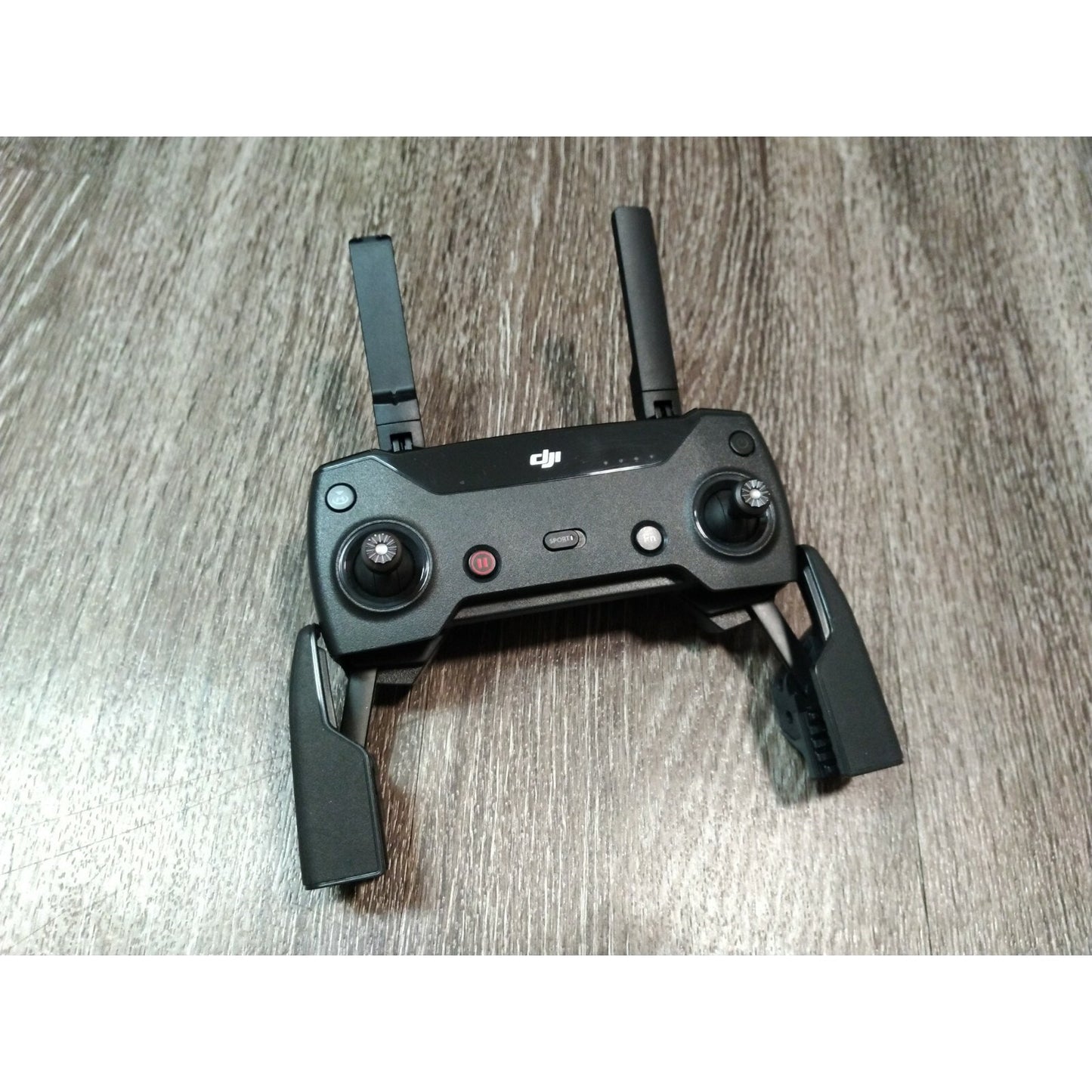 DJI Remote Controller for Spark GL100A - Will Not Charge
