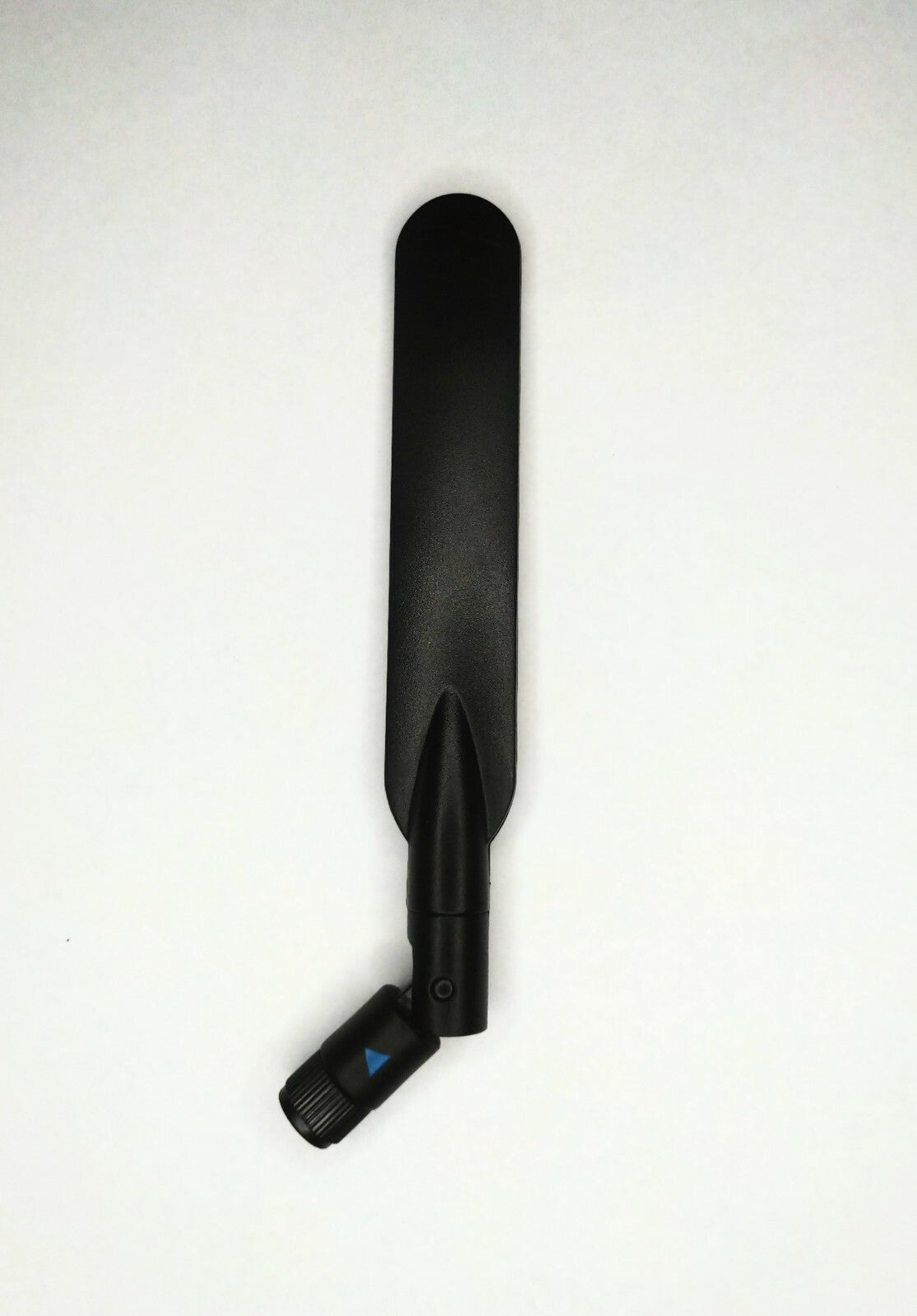 Cradlepoint LTE Cellular Antenna – Blue Triangle – 4G Ready External SMA Antenna