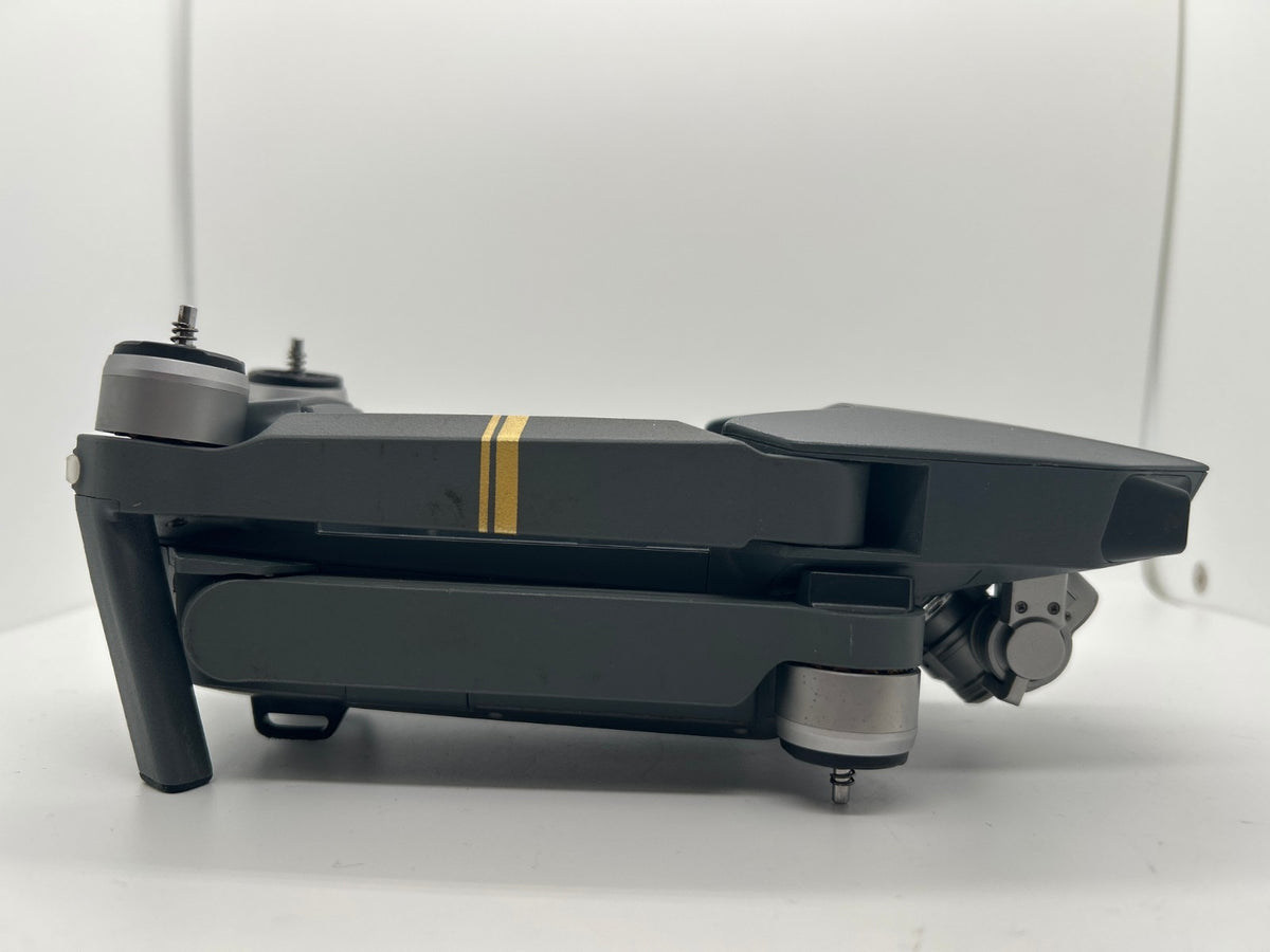 DJI Mavic Pro M1P Drone – Won’t Pair, Body Damage – For Parts/Repair