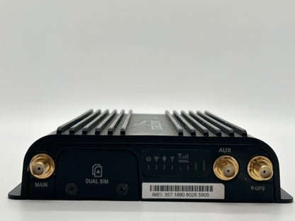 Cradlepoint IBR900-600M LTE Router Bundle w/ AC Adapter & Antennas