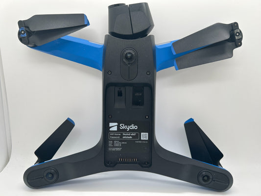 Skydio 2 Camera Drone SDRC2V1 Black – Does Not Power On – For Parts