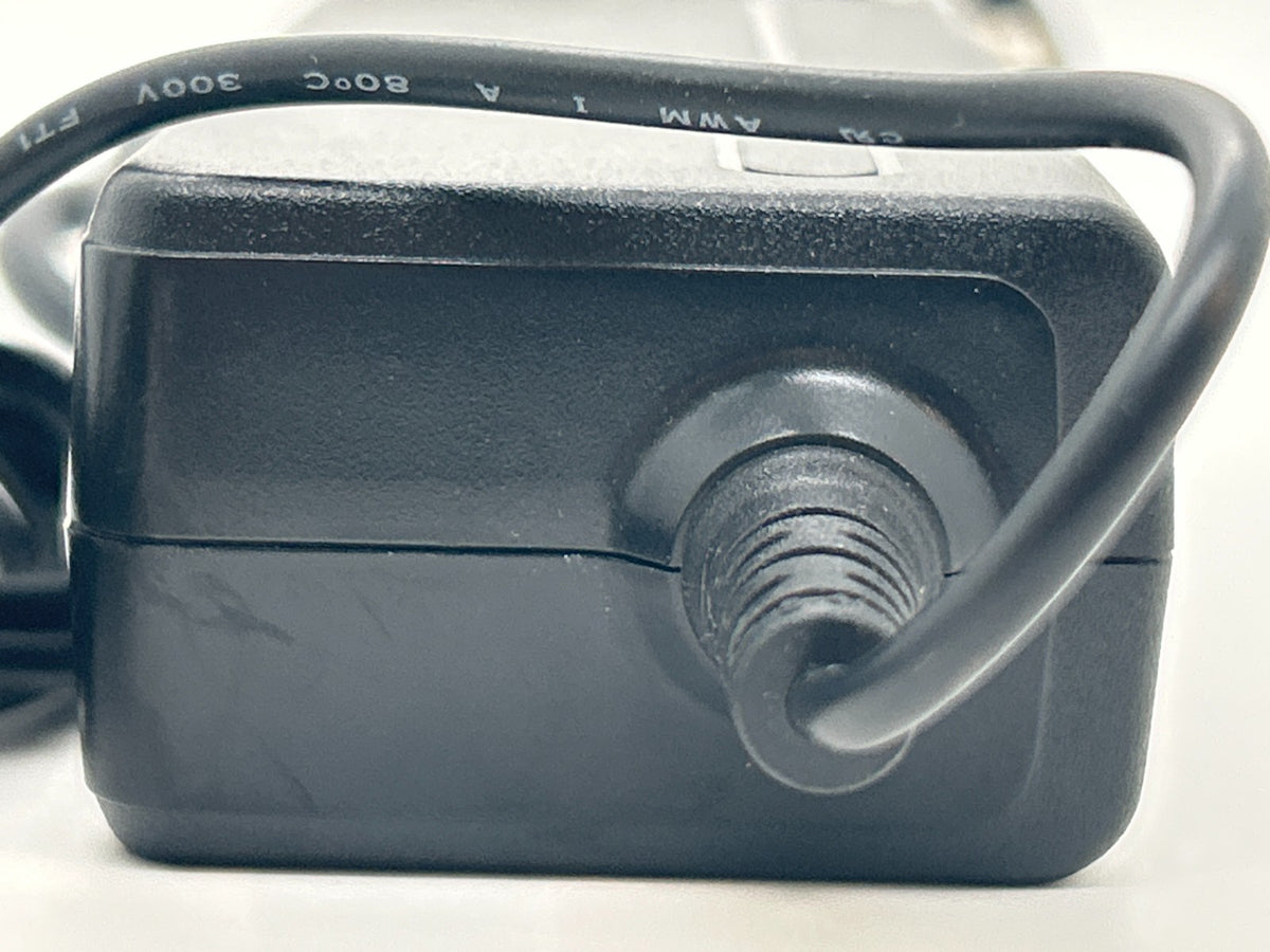 Genuine ADP AC Adapter DA-65C19 65W 19V 3.42A Power Supply Charger
