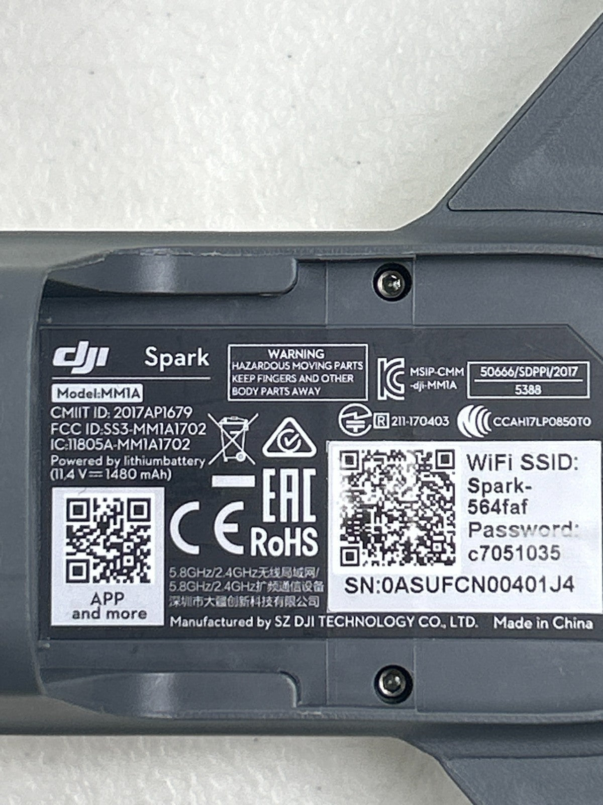 DJI Spark Drone White – Tested & Working – Missing LED Ring & Cap