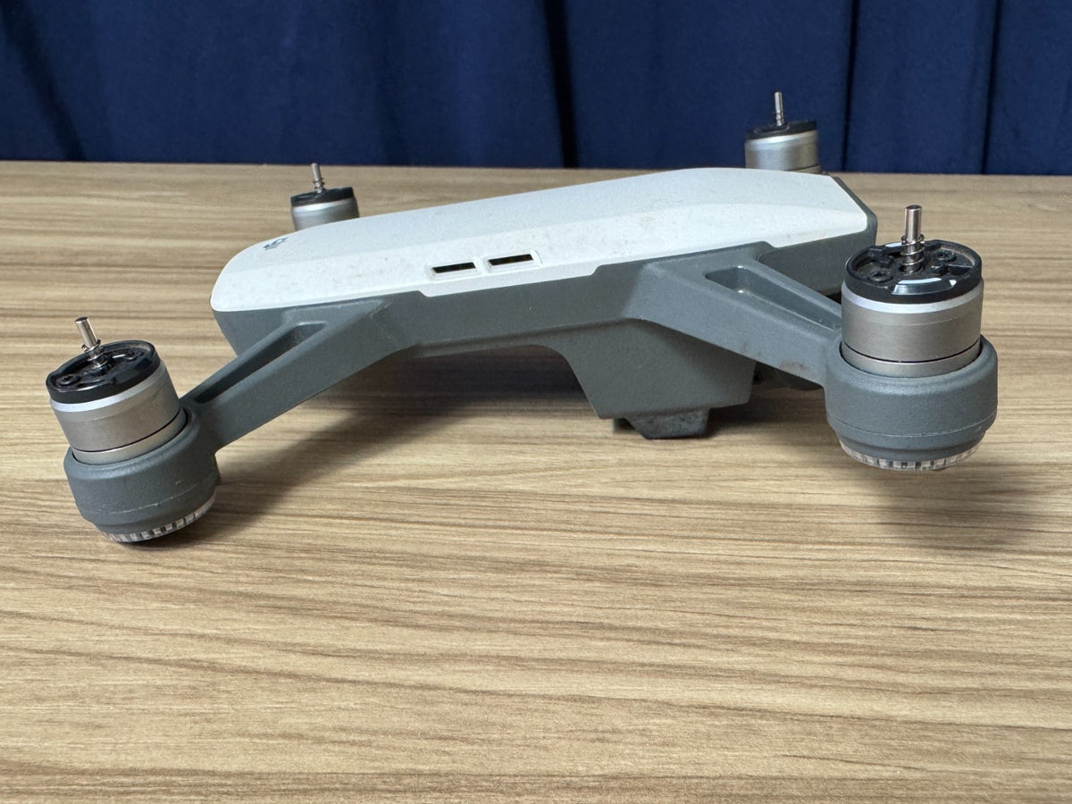 DJI Spark Drone White –Tested & Working Gimbal Camera – Cosmetic Stains – Used