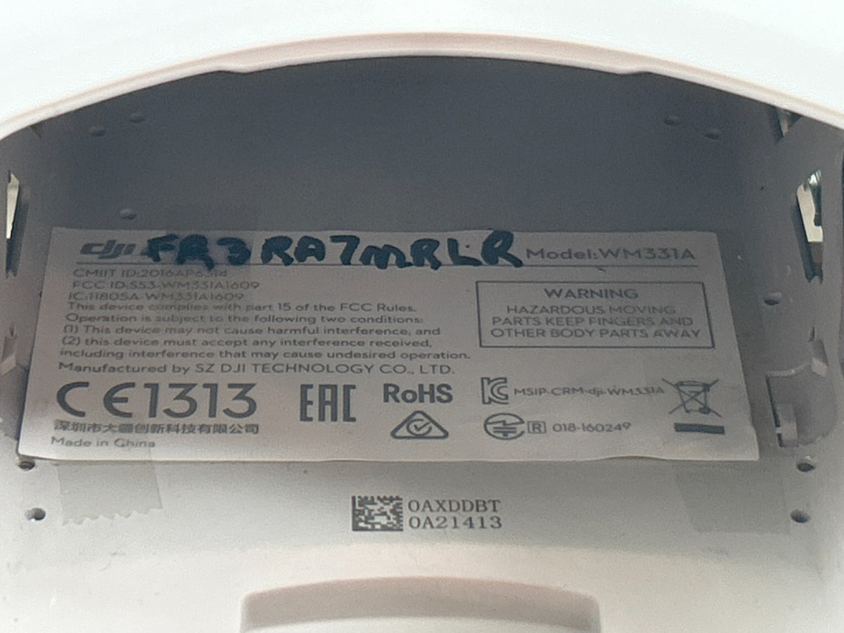 DJI Phantom 4 Pro WM331A 4K White Drone – Broken Leg & Missing Camera – For Part