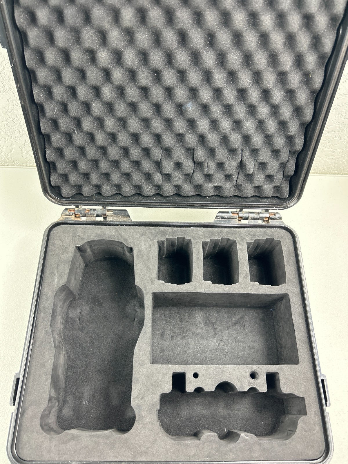 Smatree Waterproof Hard Case for DJI Mavic Pro (M1P) Drone & Accessories – Used