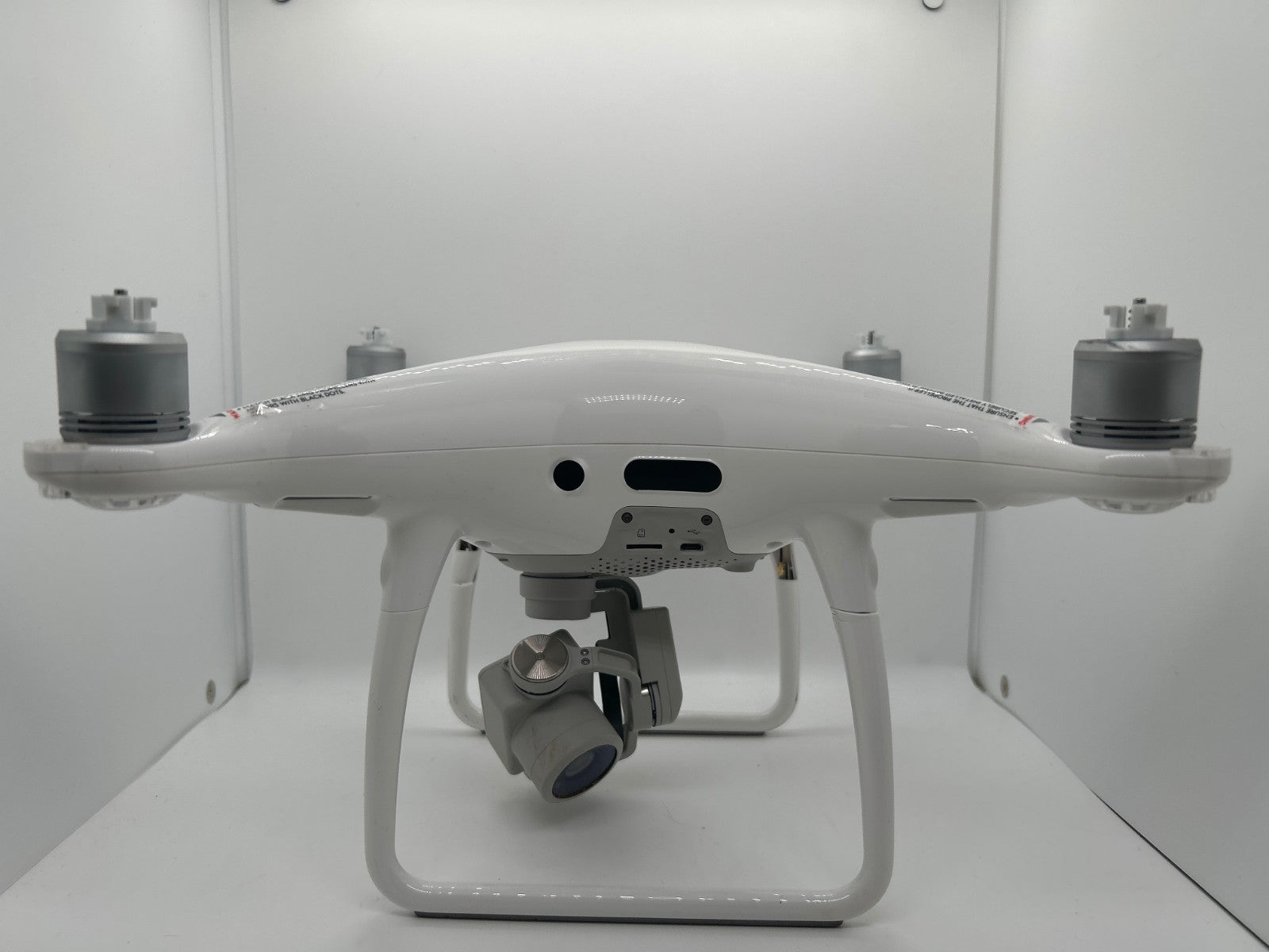 DJI Phantom 4 Pro Drone WM331A – Crashed – Busted Legs
