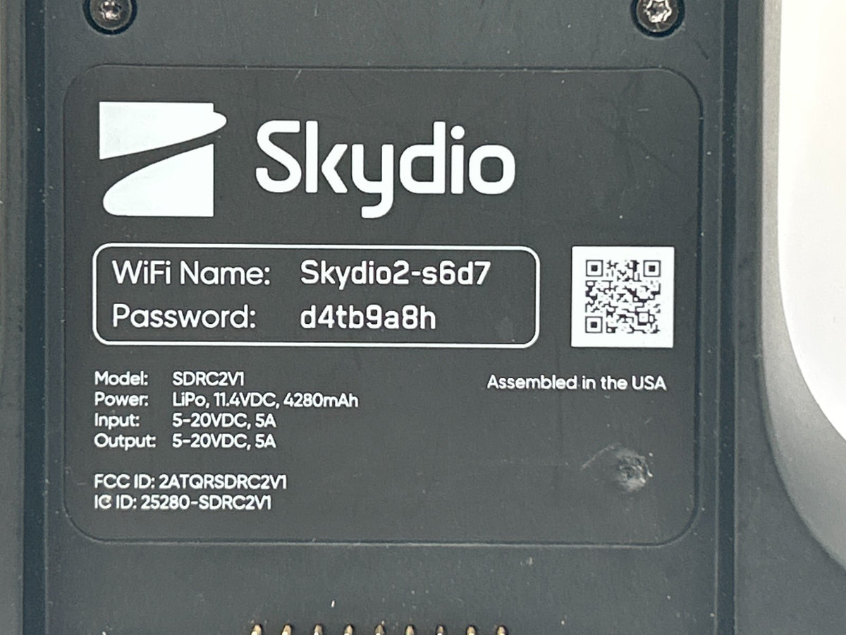 Skydio 2 Camera Drone SDRC2V1 Black – Does Not Power On – For Parts