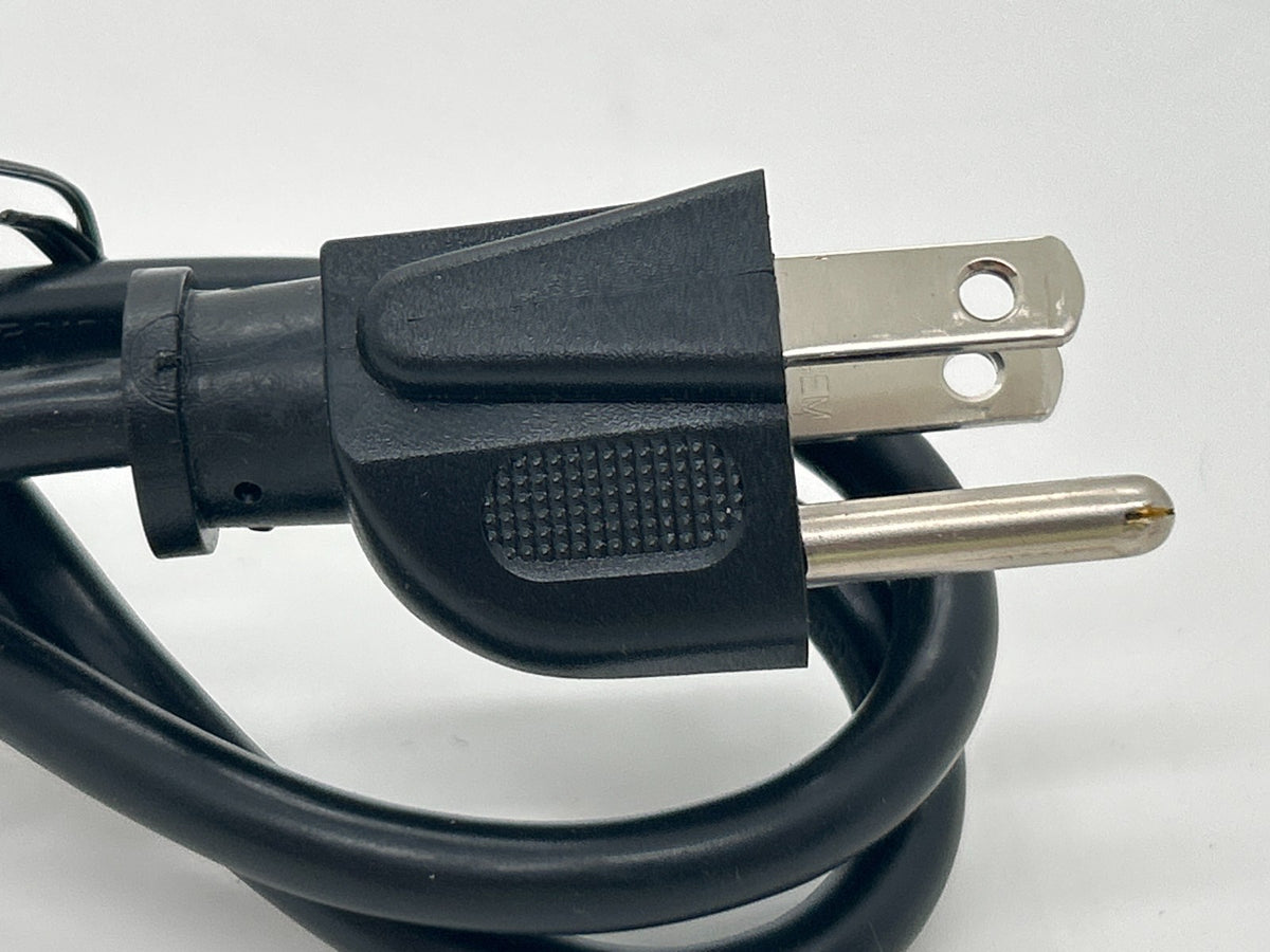 Genuine ADP AC Adapter DA-65C19 65W 19V 3.42A Power Supply Charger