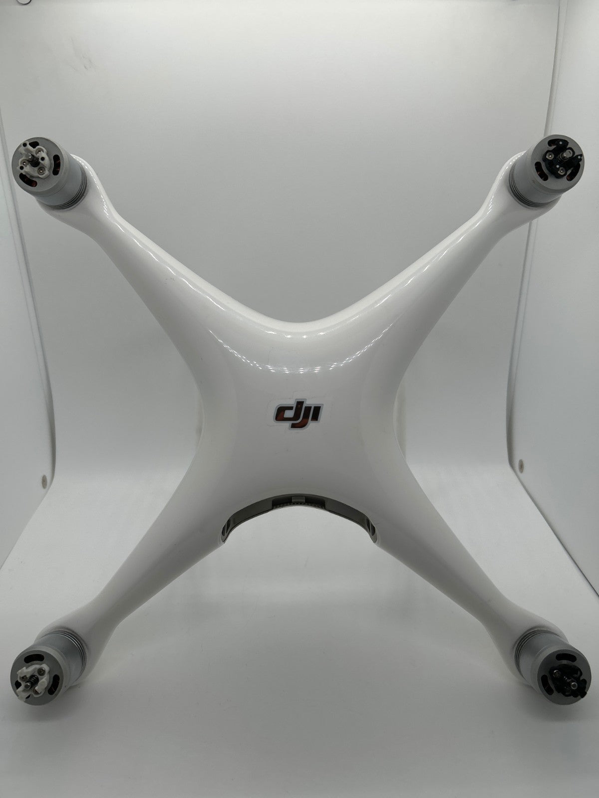 DJI Phantom 4 Pro V2.0 WM331S Quadcopter Body Only White - For Parts