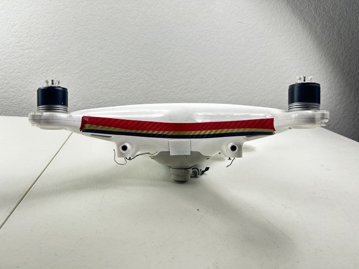 DJI Phantom 4 4K Drone WM330A – No Camera – Legs Detached – For Parts/Repair