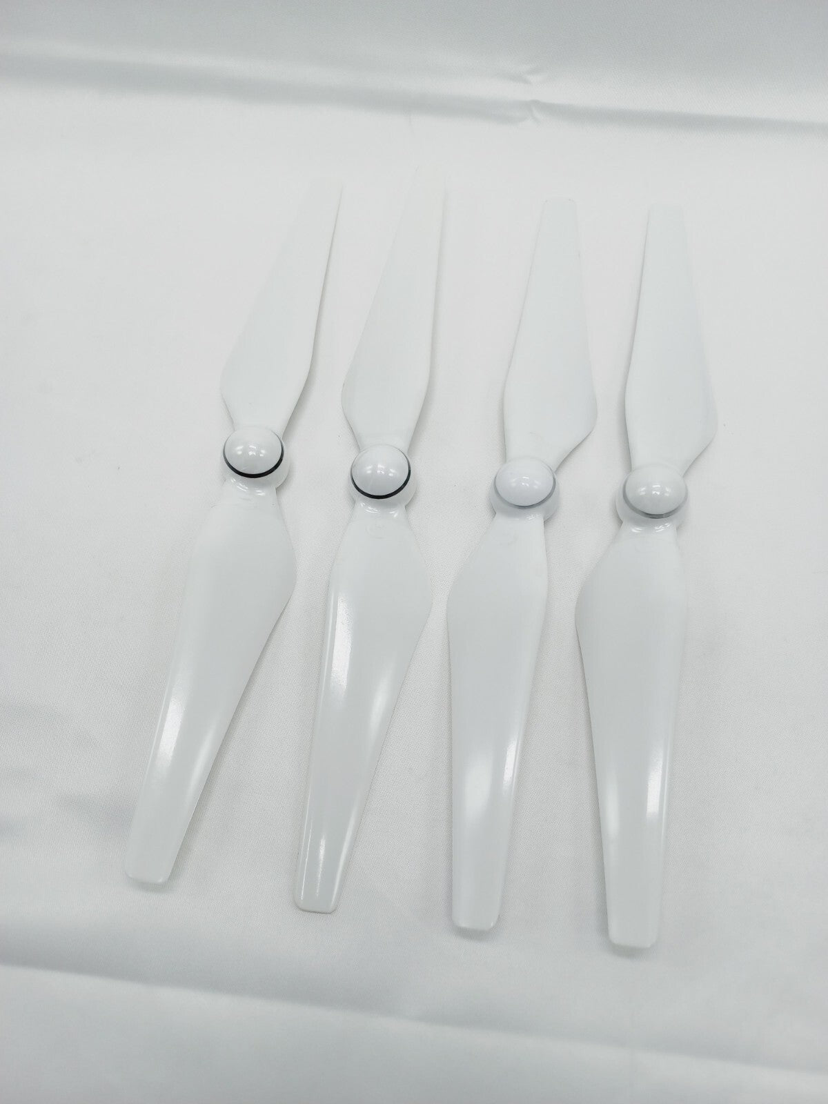 4pcs 9450S Self-locking Propellers Propeller Blade Props for DJI Phantom 4 White