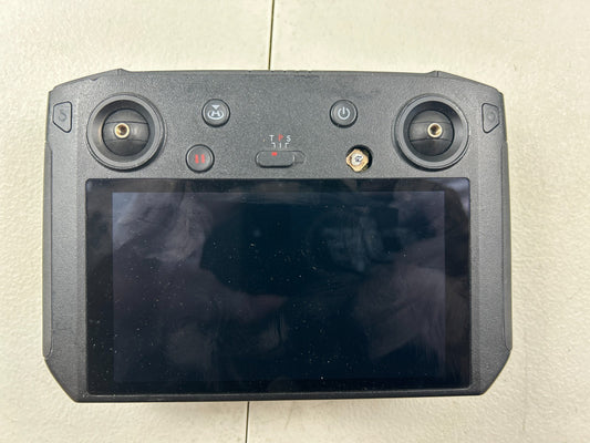 DJI Smart Controller RM500 for Mavic 2 Pro/Zoom/Air 2S/Mini 2/P4 Pro V2.0 - Used