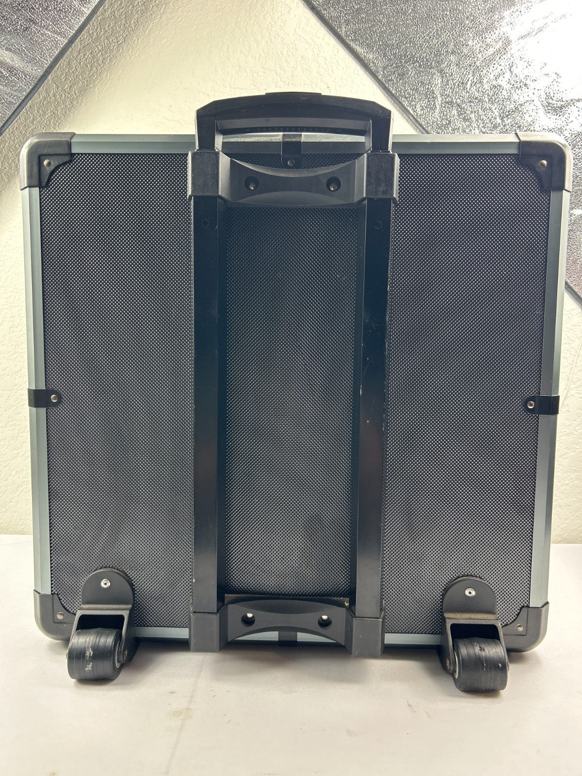 Yuneec Q500 Q500+ Hard Shell Rolling Case Rusted Back Piece Carrying Case