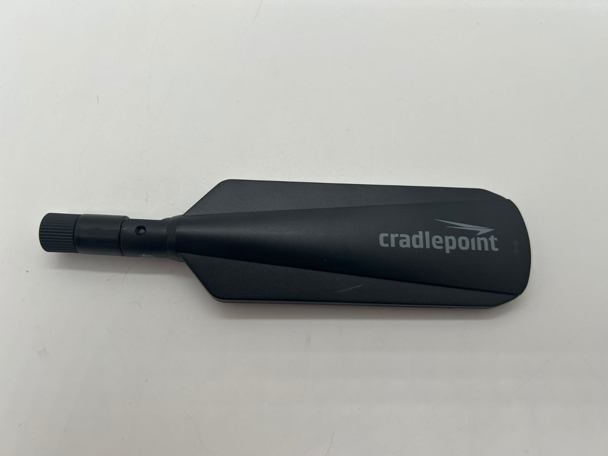 Cradlepoint IBR900-1200M-B LTE Router Bundle w/ AC Adapter & Antennas