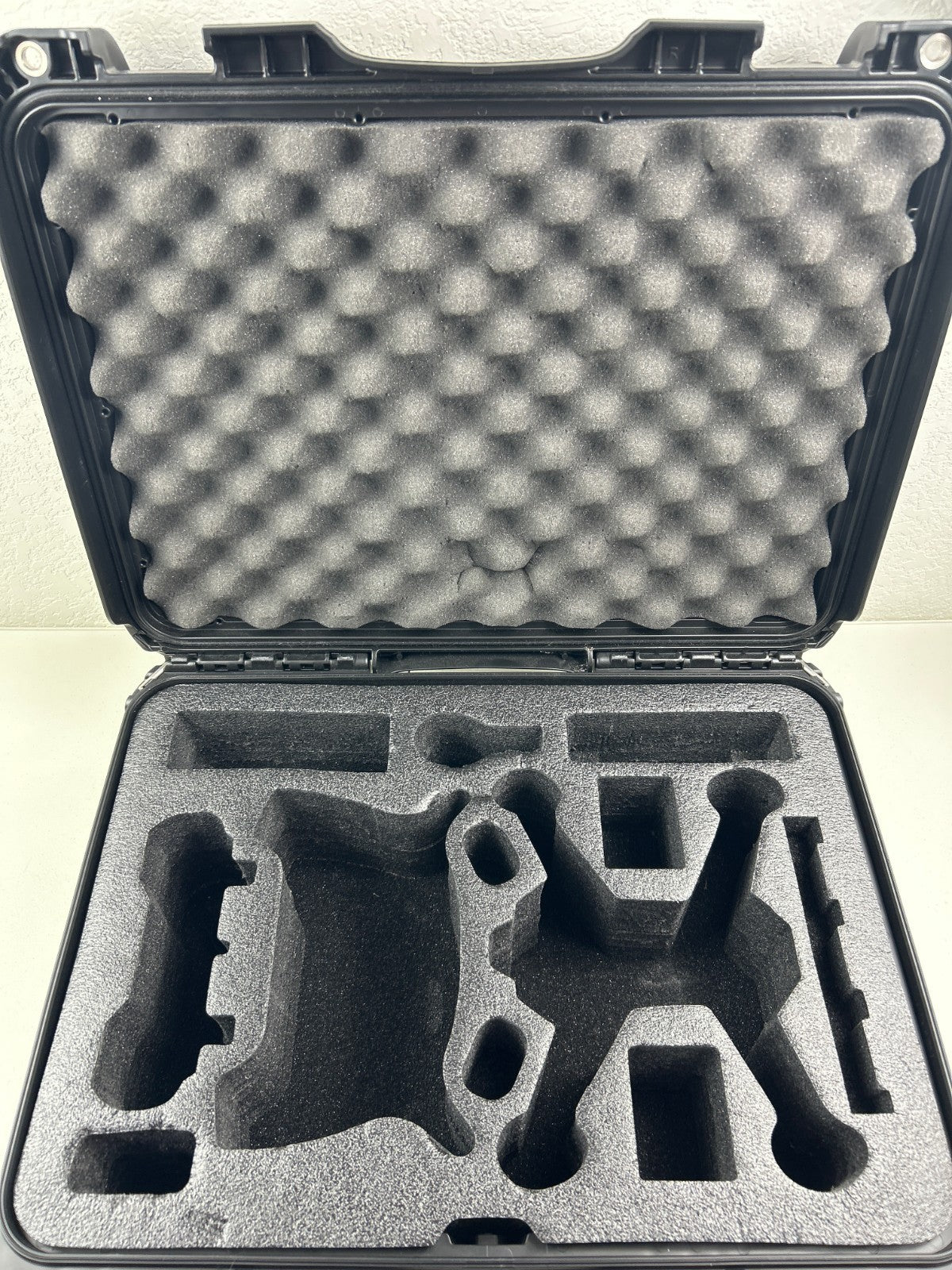 Nanuk 925 Waterproof Hard Case for DJI FPV Combo With Foam Insert