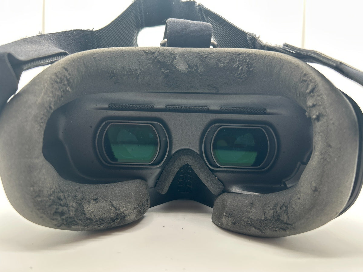 DJI FPV Goggles V2 P/N FGDB28 – Tested Working Functional – Foam Breaking – Used