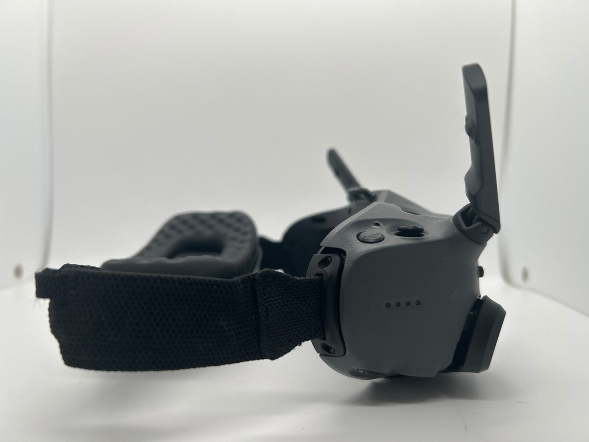 DJI Integra Portable FPV Goggles SE RCDS13 – Non-Functional – Parts