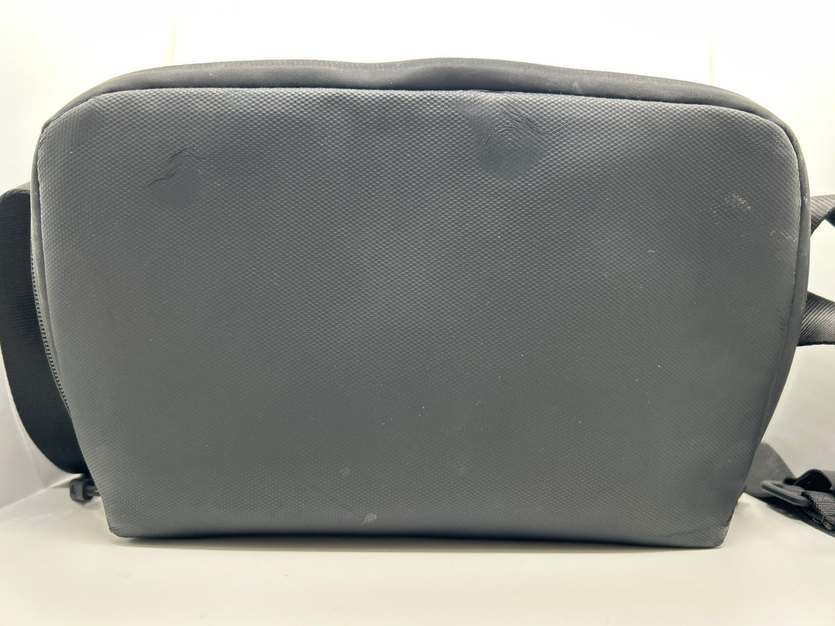 DJI Avata 2 Fly More Sling Bag – Fits Goggles 3 & Motion 3 Remote – Used