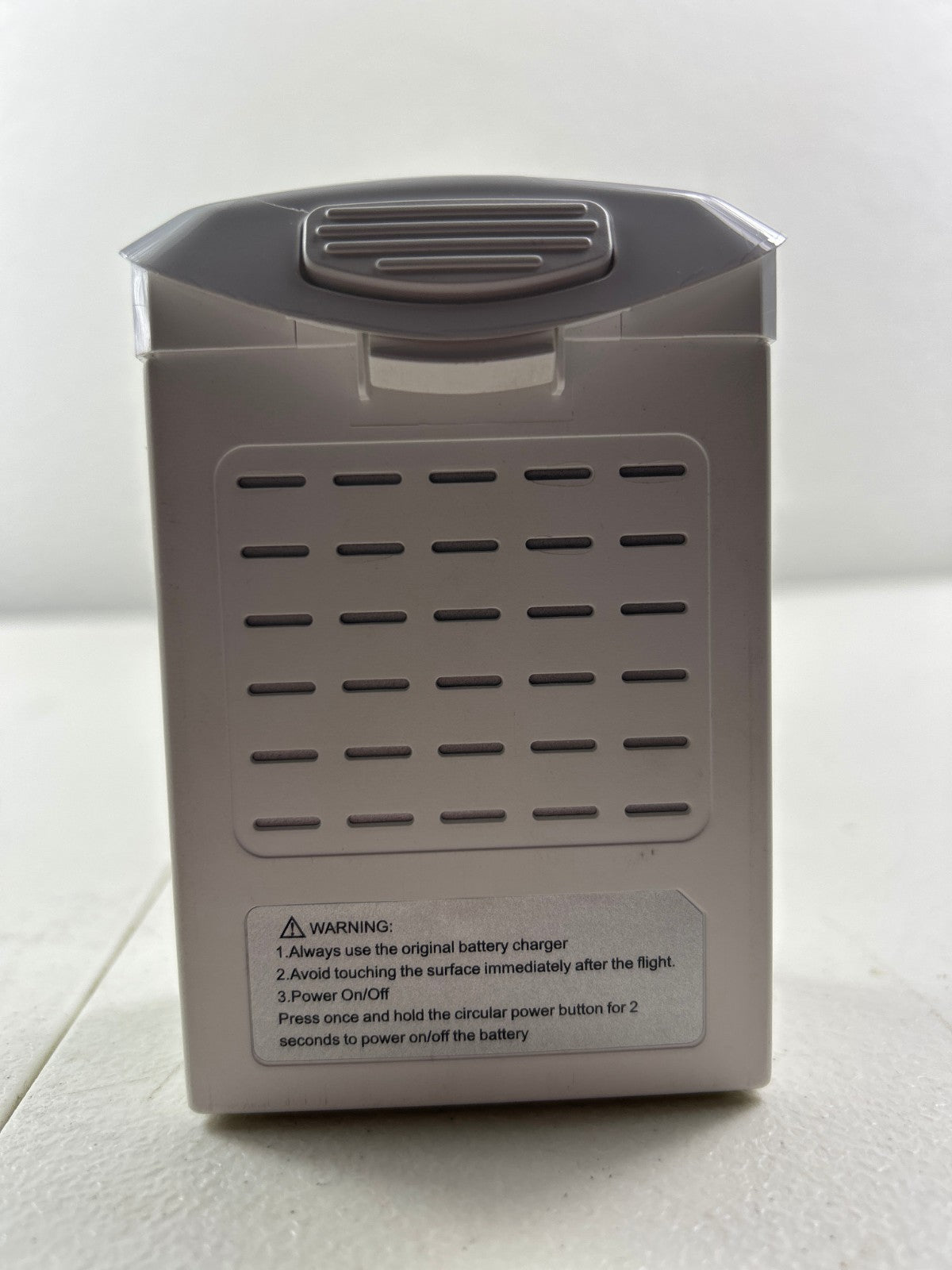 DJI Phantom 4 Pro V2.0 Battery 15.2 Volt DL-UAC-004 PH4-5350mAh - 19 Cycles