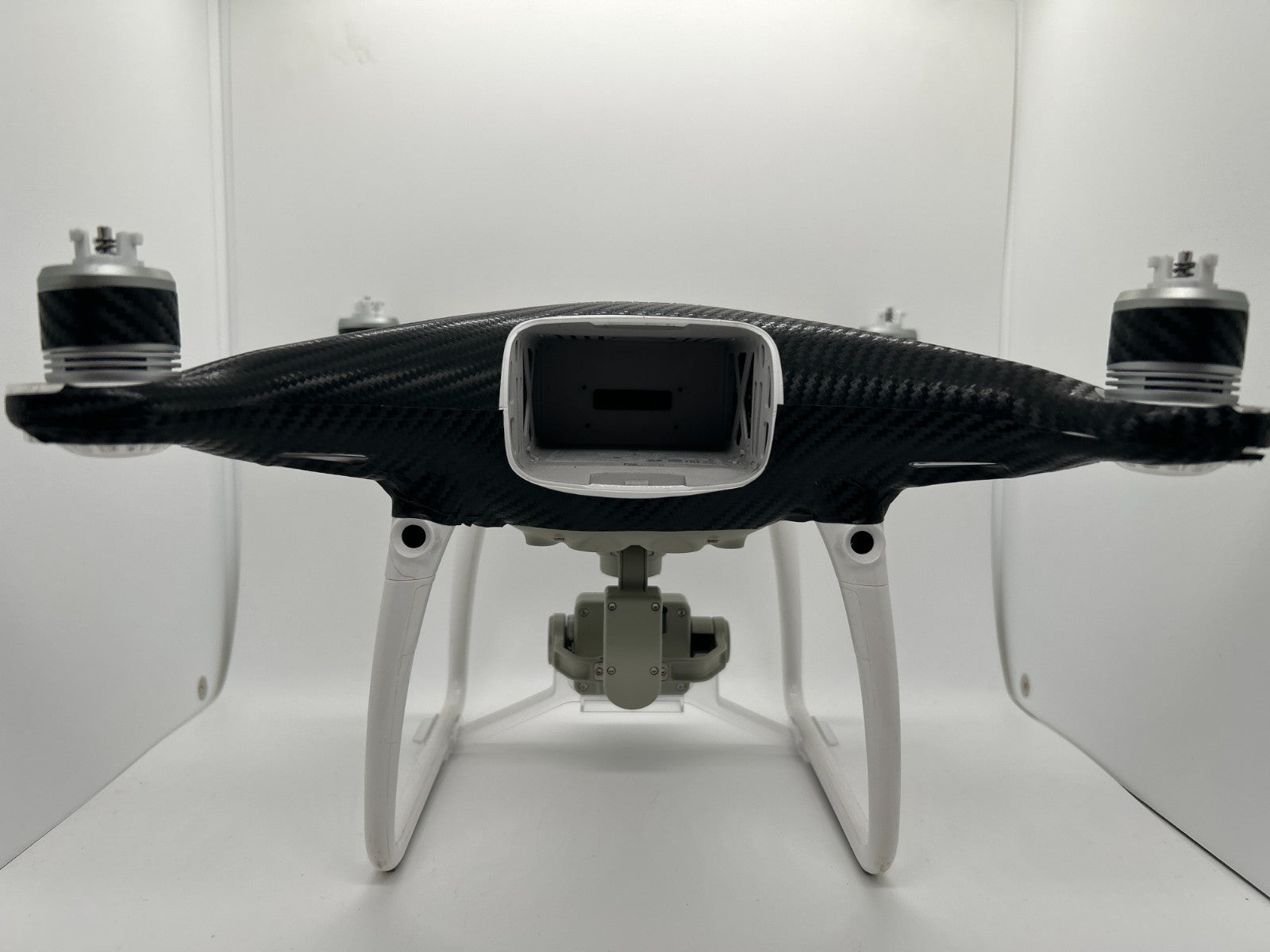 DJI Phantom 4 Pro V2.0 4K Camera Drone - White WM331S Bundle DRONE + CAMERA ONLY