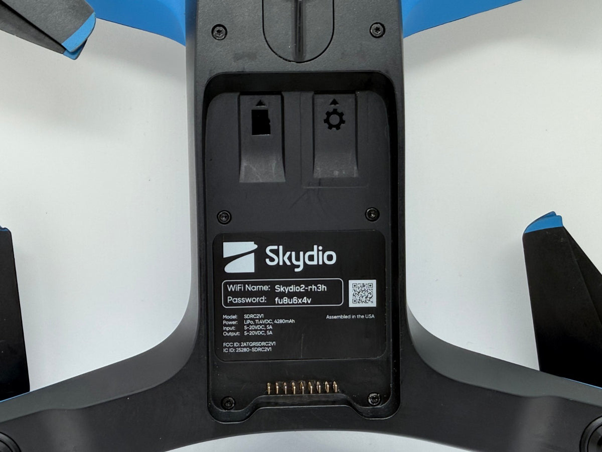 Skydio 2 Camera Drone SDRC2V1 Black – No Power – For Parts