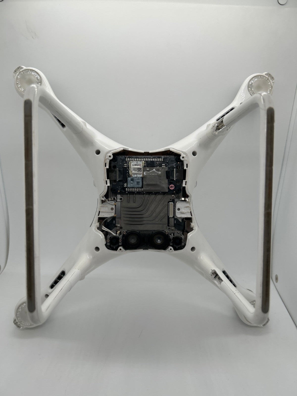 DJI Phantom 4 Pro V2.0 WM331S Quadcopter Body Only White - For Parts