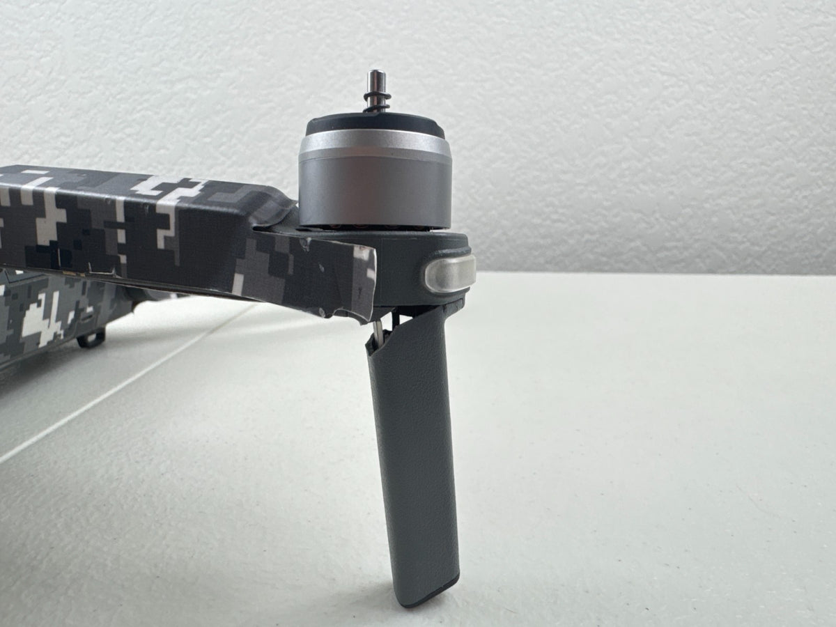 DJI Mavic Pro (M1P) Drone – Digital Camo – Sensor Error – Broken Leg – For Parts