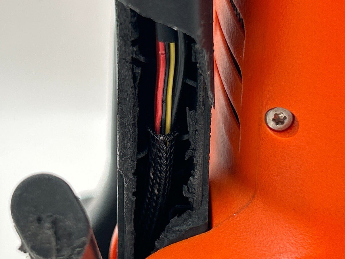 Autel EVO II V1 Drone Black/Orange P/N MDCP – Damaged – For Parts