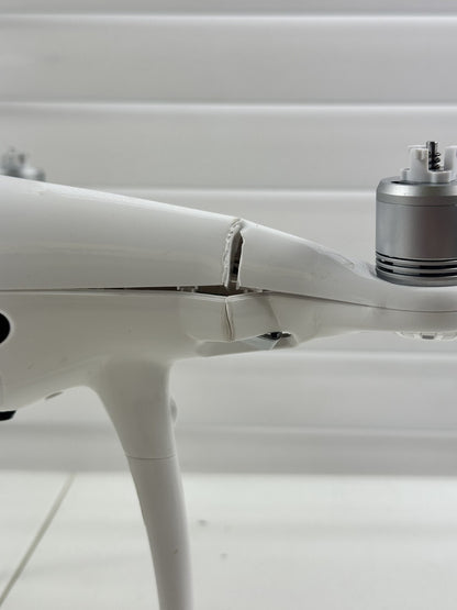 DJI Phantom 4 Pro V2.0 Drone Body (WM331S) – White – No Camera – For Parts