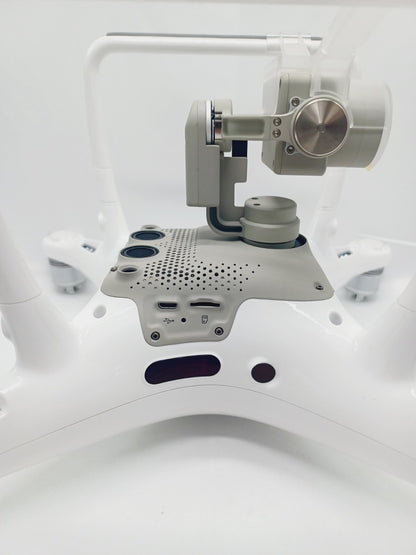 DJI Phantom 4 Pro V2.0 4K Camera Drone - White WM331S Bundle DRONE + CAMERA ONLY