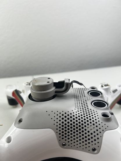 DJI Phantom 4 4K Drone WM330A – No Camera – Legs Detached – For Parts/Repair