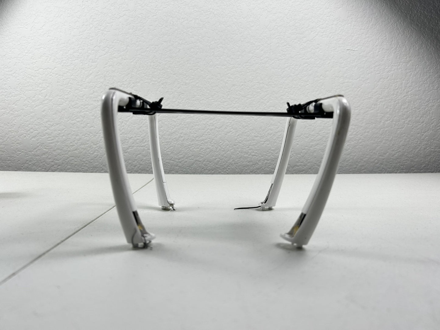 DJI Phantom 4 4K Drone WM330A – No Camera – Legs Detached – For Parts/Repair