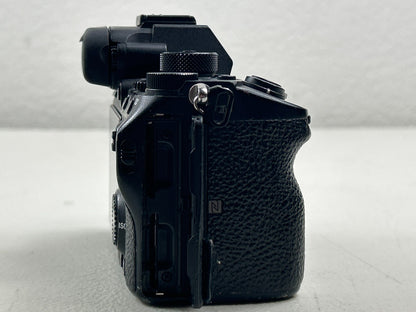 Sony Alpha a7R III 42.4MP ILCE-7RM3 Mirrorless Digital Camera Body Only – Used
